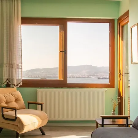 Flat With Great View And Location In Konak * Σμύρνη
